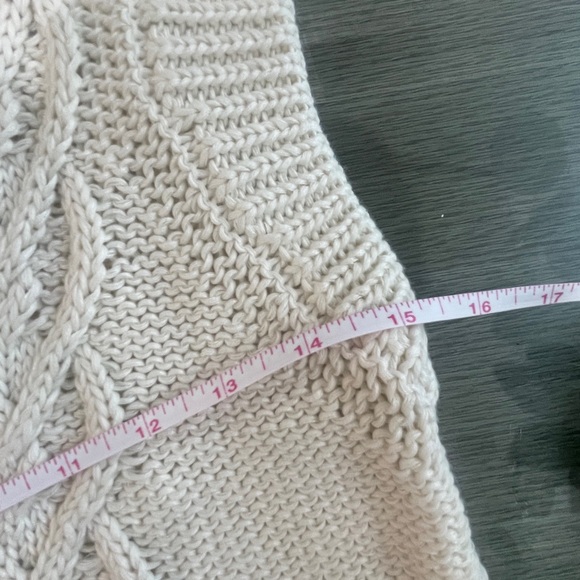 Z Supply Women's V-Neck Cable Knit Sweater Vest - Cream - Picture 5 of 6